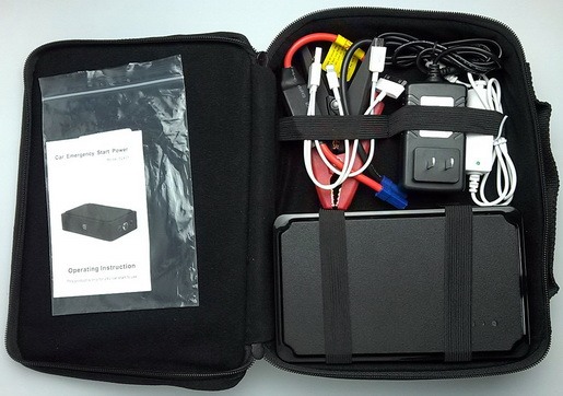 Пуско зарядное устройство "Jump Starter 24000mAh" поставляется в удобной сумке-чехле