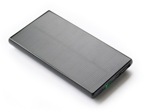 Система автономного питания на солнечной батарее "SITITEK Sun-Battery SC-09" оснащена монокристаллическими солнечными панелями и емкой аккумуляторной батареей (кликните для увеличения)