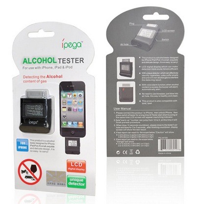 Алкотестер IPEGA для iPhone 4/4S/iPad/iPod поставляется вот в такой блистерной упаковке