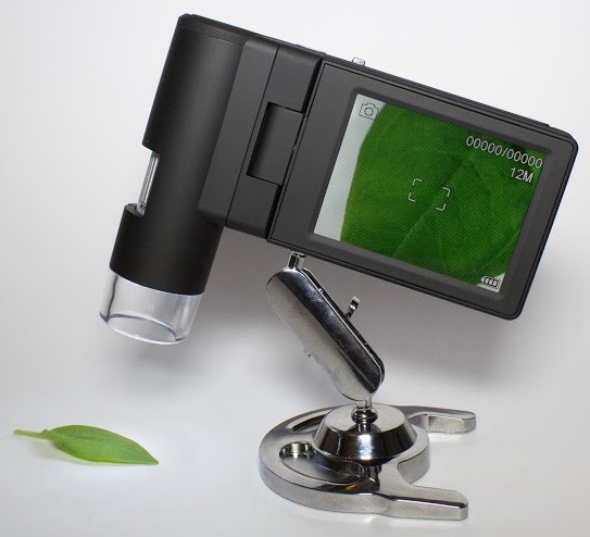 С металлической подставкой изображение на портативном микроскопе Микрон Mobile будет оставаться четким и несмазанным