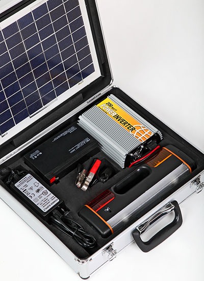 Все элементы системы "Sun Battery Case" расположены внутри кейса каждый на своем месте, поэтому  при транспортировке можно не переживать за их сохранность