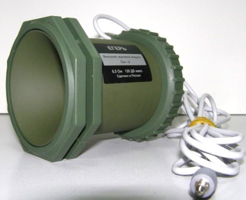 Звуковой модуль "Егерь 2" для маскировки выполнен в зеленом цвете