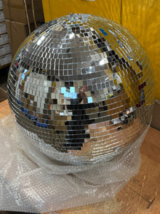 Уцененный диско шар диаметром 50 см
