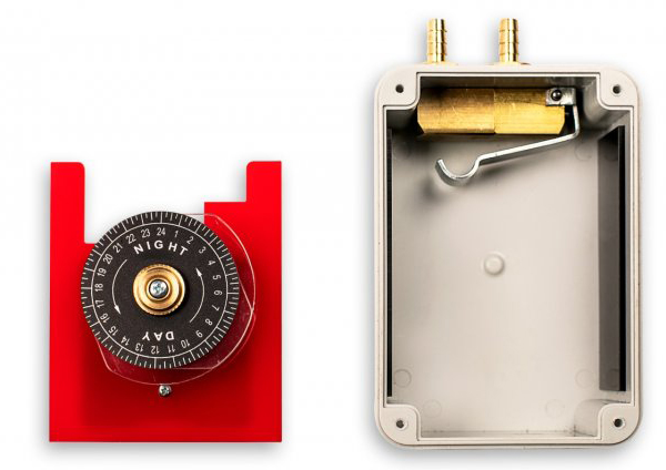 Электронный таймер позволяет устанавливать любую продолжительность работы гром-пушки от 1 до 24 часов