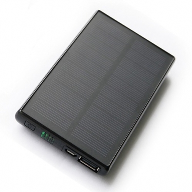 Зарядное устройство на солнечных батареях (Power Bank) 